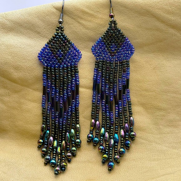 Beaded Fringe Dangle Earrings Blue Purple Green Peacock Iridescent Glass Beads - Picture 4 of 6